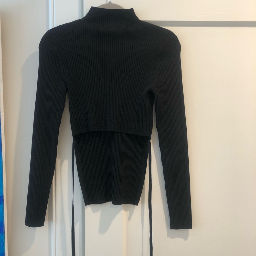 Babaton Ribbed Mockneck Top - Picture 2 of 3